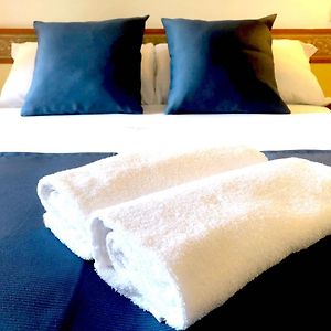 Camera standard con letto king size